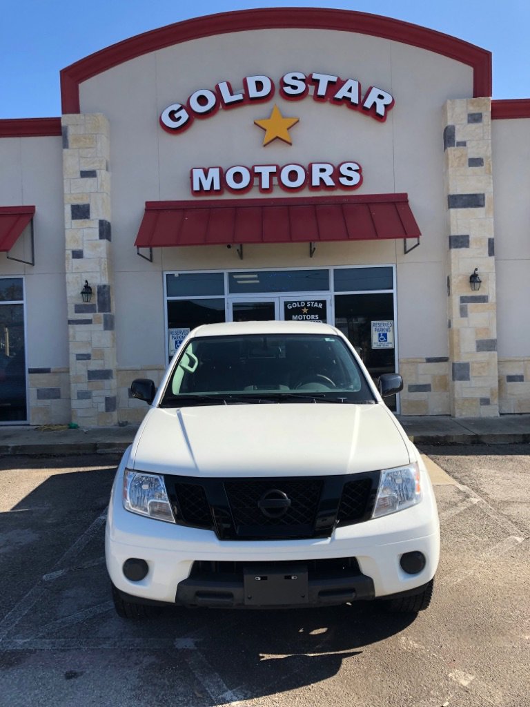Used 2021 Nissan Frontier SV AWD/4WD image 2