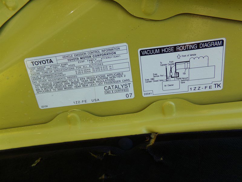 Used 2004 Toyota MR2 image 49