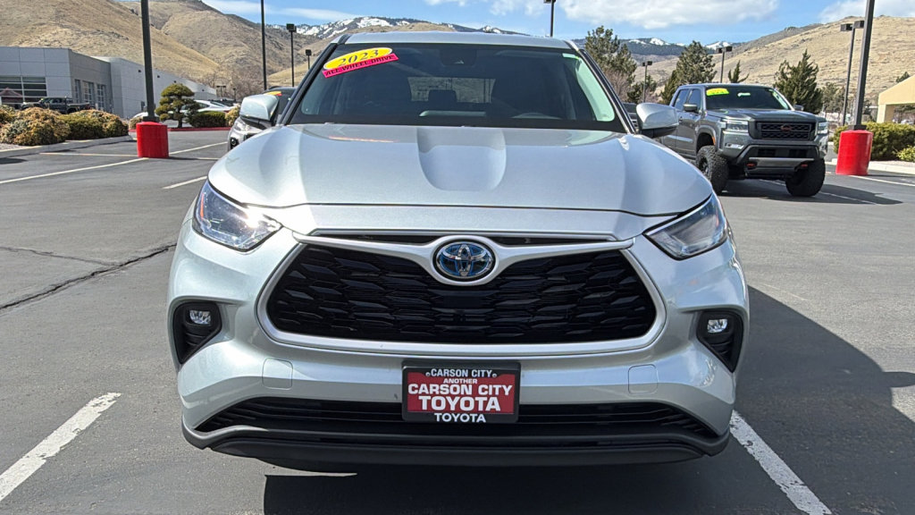 Used 2023 Toyota Highlander LE image 8