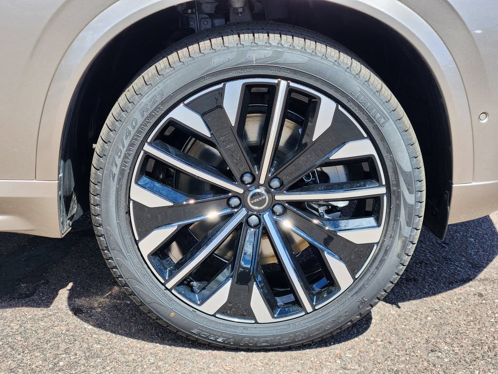 New 2026 Volvo XC90 T8 Plus w/ Protection Package Premier AWD/4WD image 30