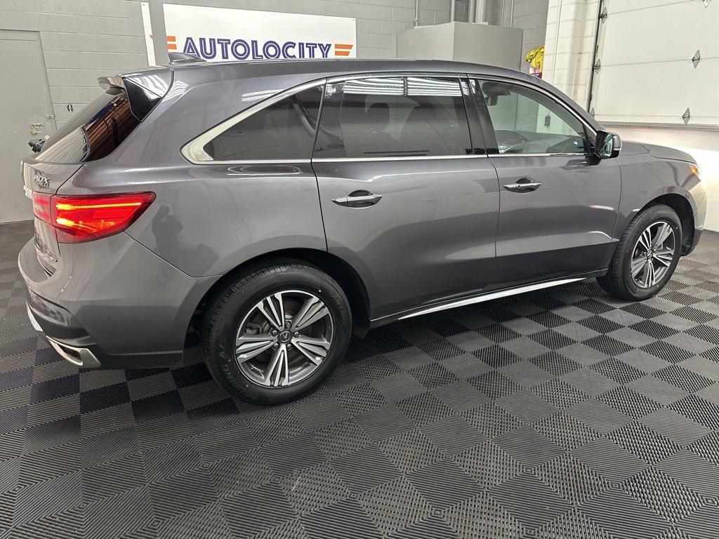 Used 2017 Acura MDX SH-AWD image 11