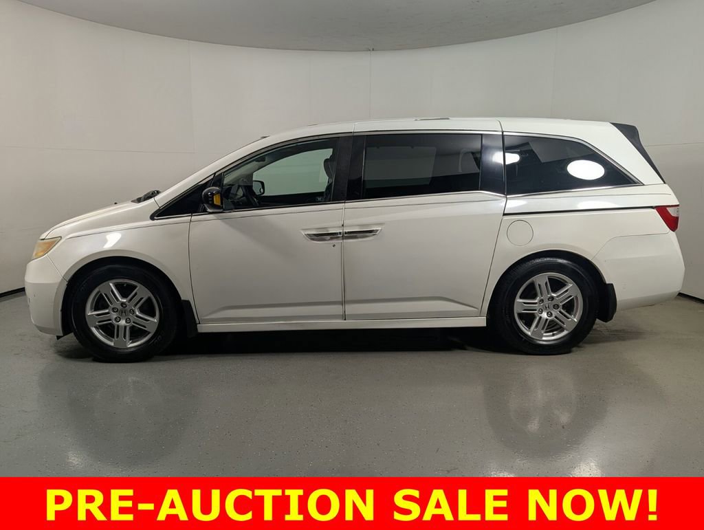 Used 2012 Honda Odyssey Touring image 4