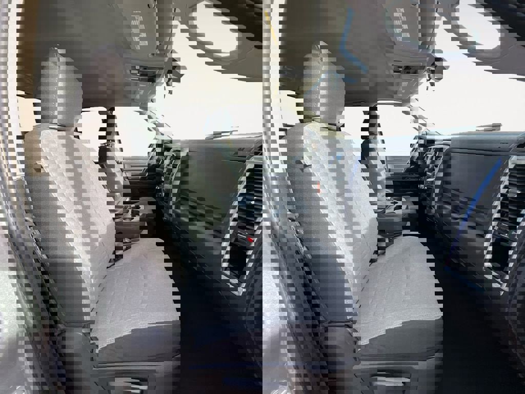 Used 2024 RAM 1500 Classic SLT image 15