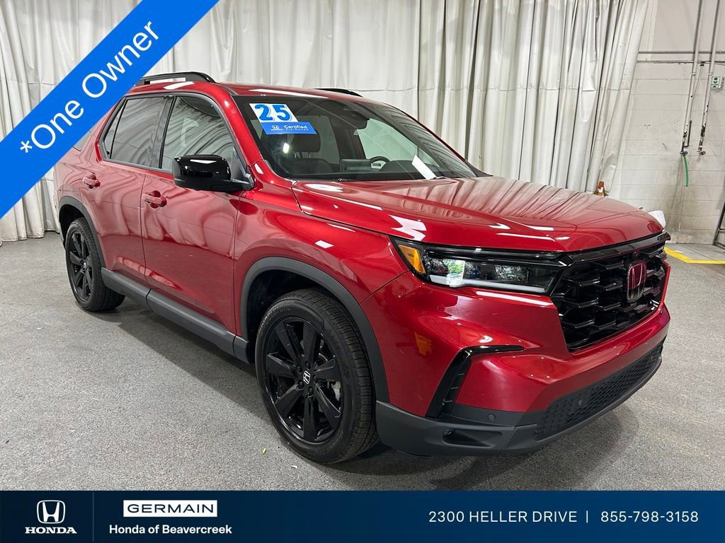 Certified 2025 Honda Pilot Black Edition image 1