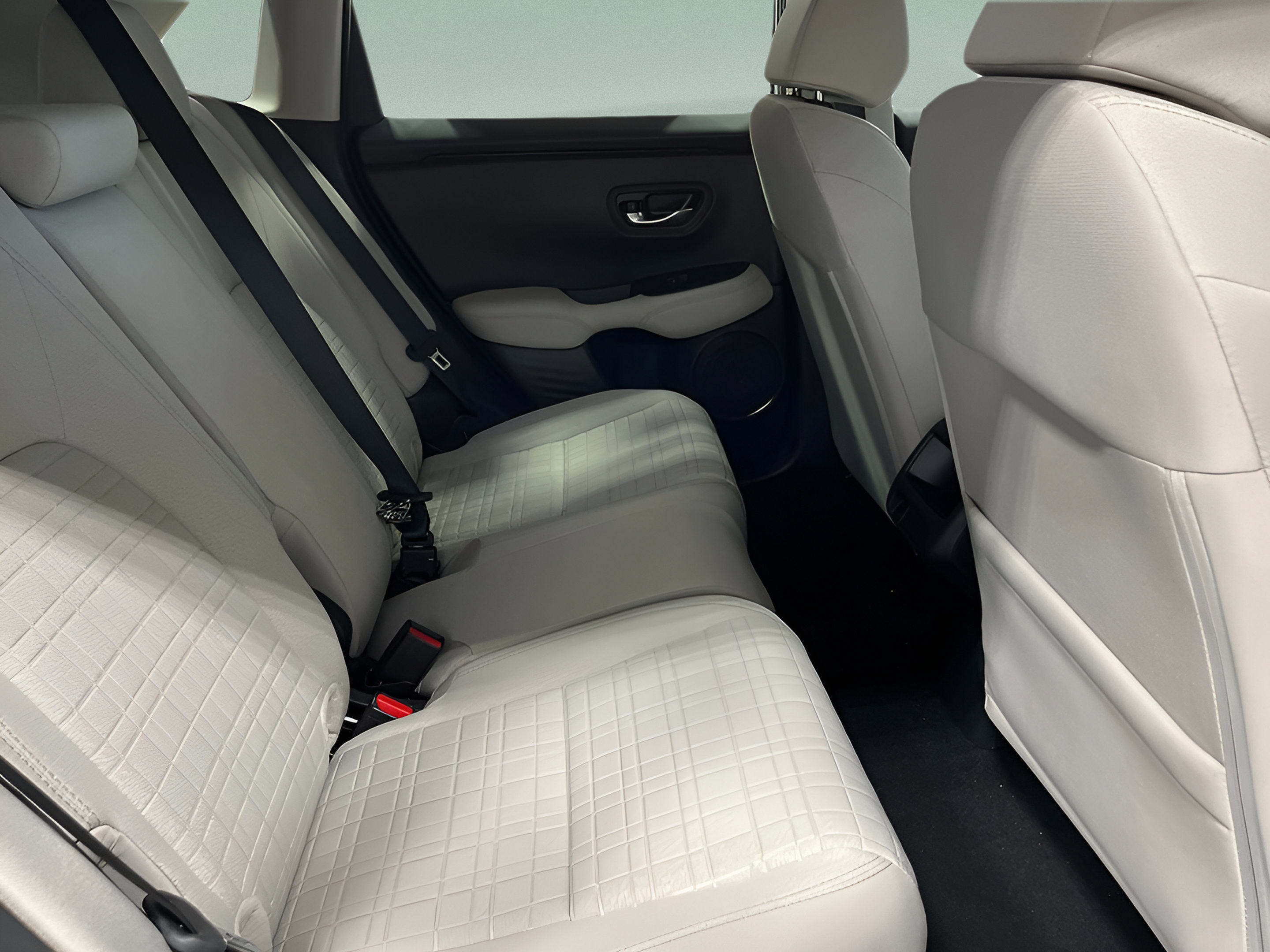 New 2027 Honda HR-V LX image 22
