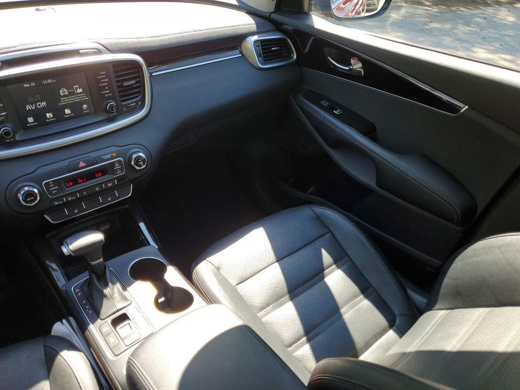 Used 2019 Kia Sorento EX image 14