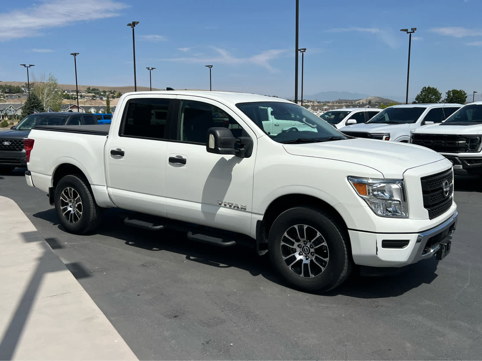 Used 2024 Nissan Titan SV w/ Accessory Utility Package AWD/4WD image 5