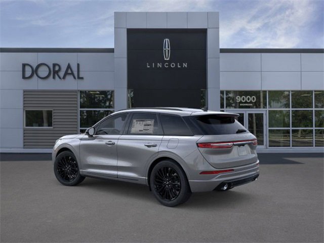 New 2026 Lincoln Corsair Premiere image 4