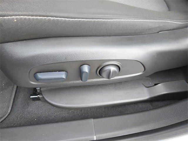 Used 2023 Chevrolet Blazer LT image 10