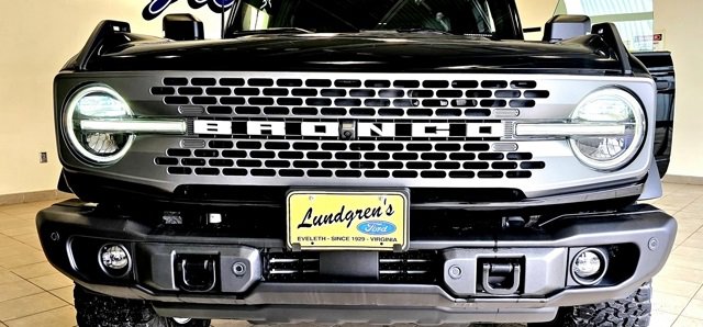 Used 2023 Ford Bronco Badlands image 7