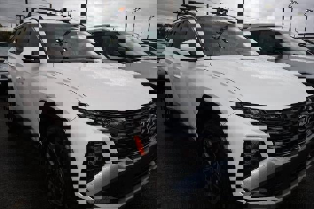 Used 2025 Hyundai Tucson SEL image 2