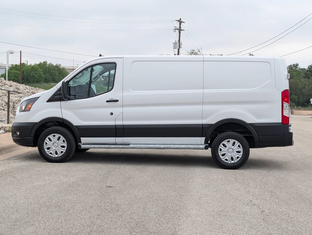 Certified 2025 Ford Transit 250 Low Roof w/ Exterior Upgrade Package RWD image 5