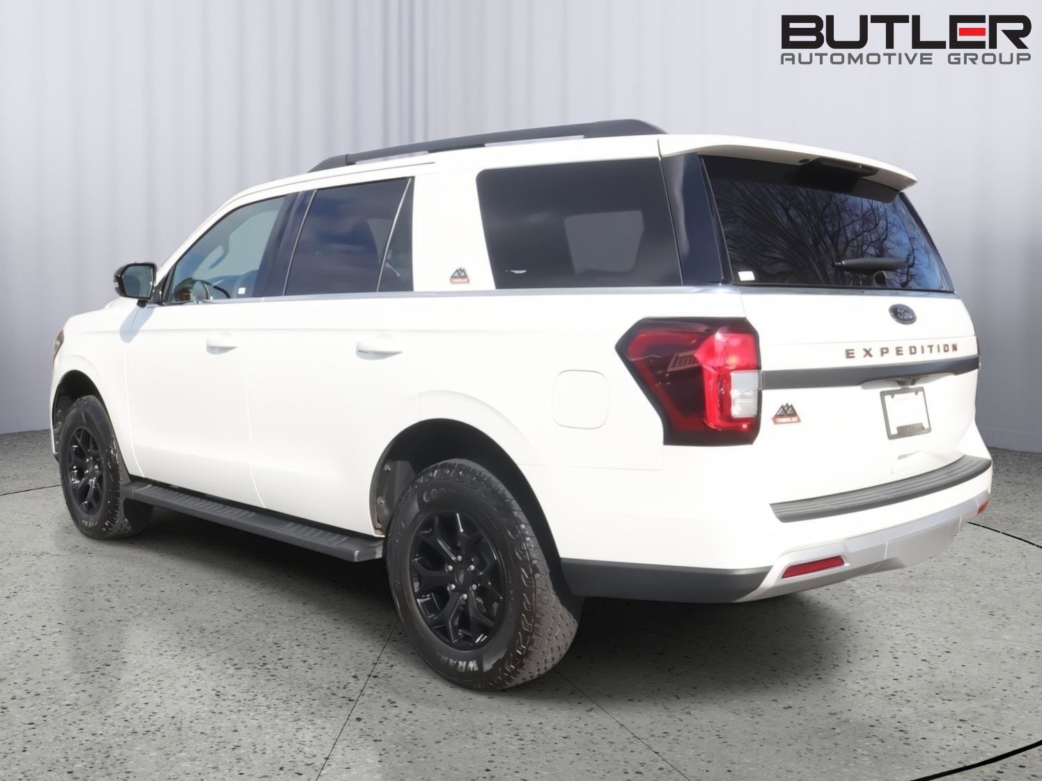 Used 2024 Ford Expedition Timberline image 4