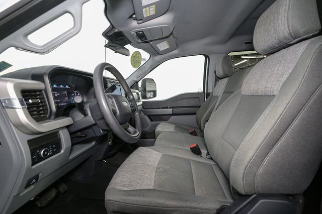 Used 2024 Ford F350 XLT image 36