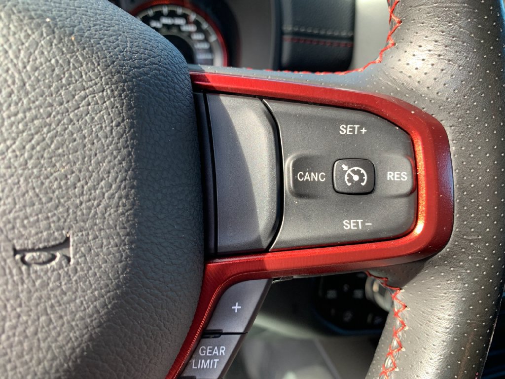 Used 2022 RAM 1500 Rebel AWD/4WD image 28