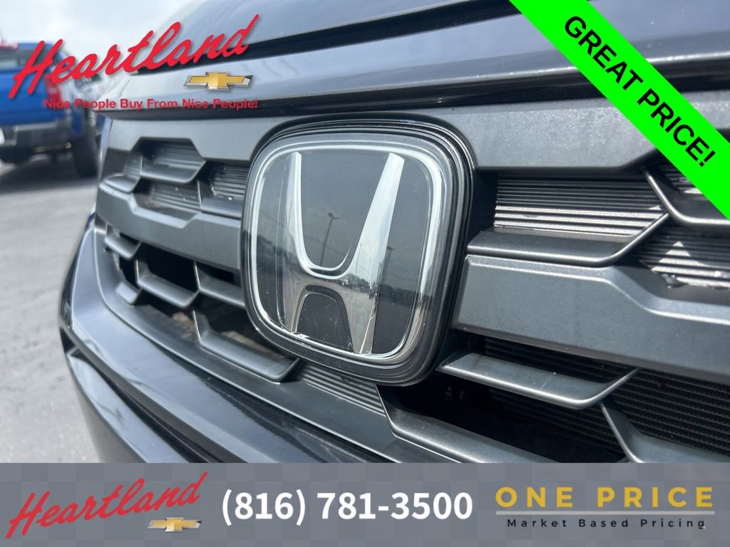 Used 2025 Honda Odyssey EX-L image 10