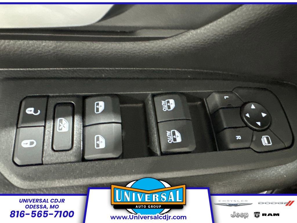 New 2025 RAM 1500 Tradesman AWD/4WD image 19