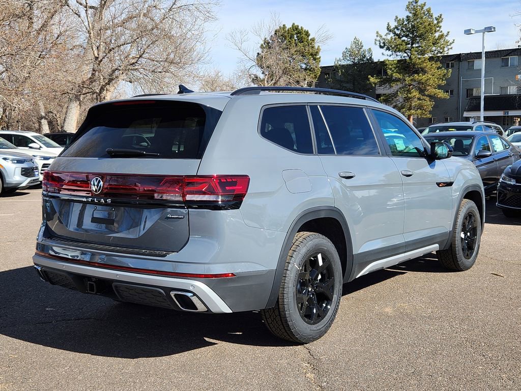 New 2026 Volkswagen Atlas Peak Edition AWD/4WD image 4