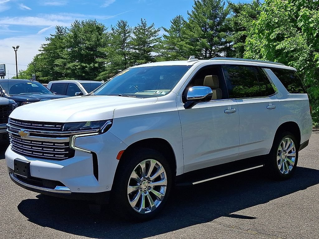 Certified 2023 Chevrolet Tahoe Premier w/ Advanced Technology Package AWD/4WD image 3