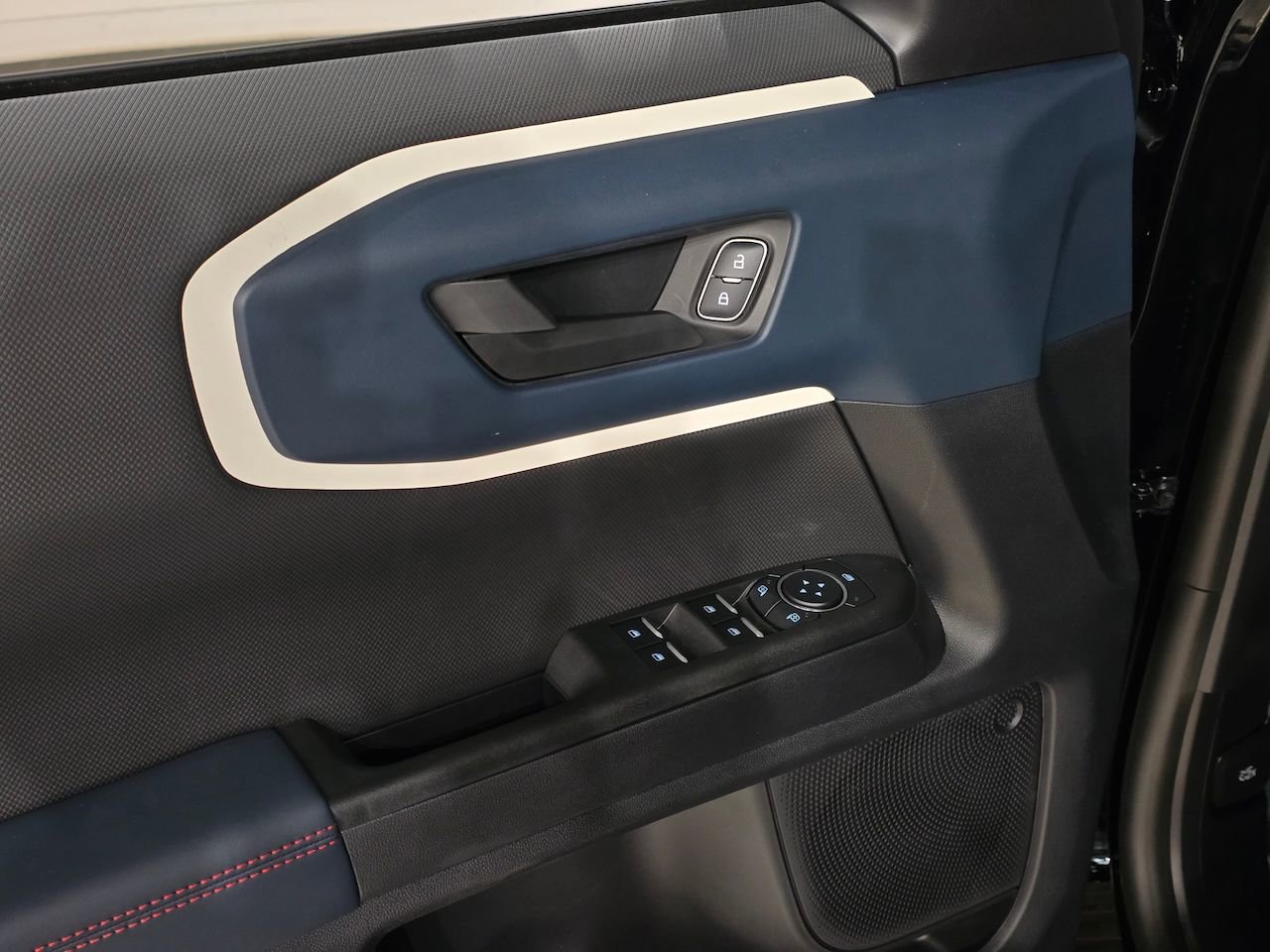 New 2025 Ford Bronco Sport Heritage w/ Convenience Package image 14