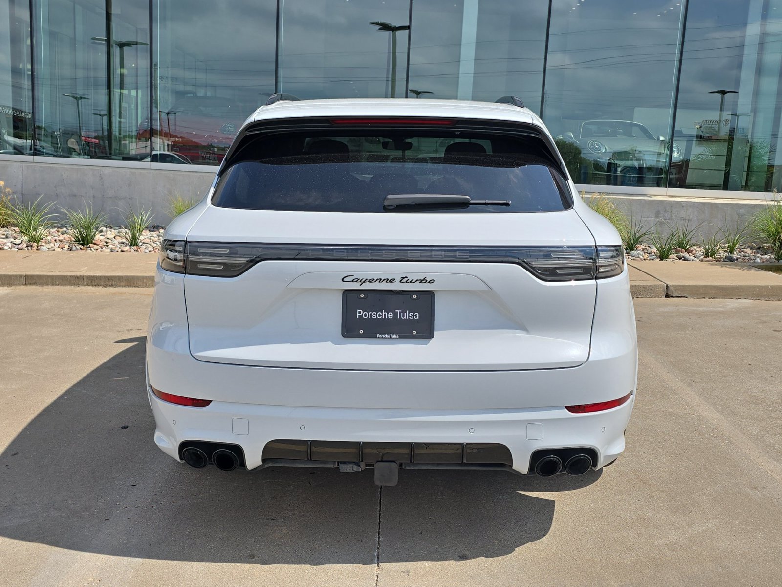 Used 2020 Porsche Cayenne Turbo AWD/4WD image 6