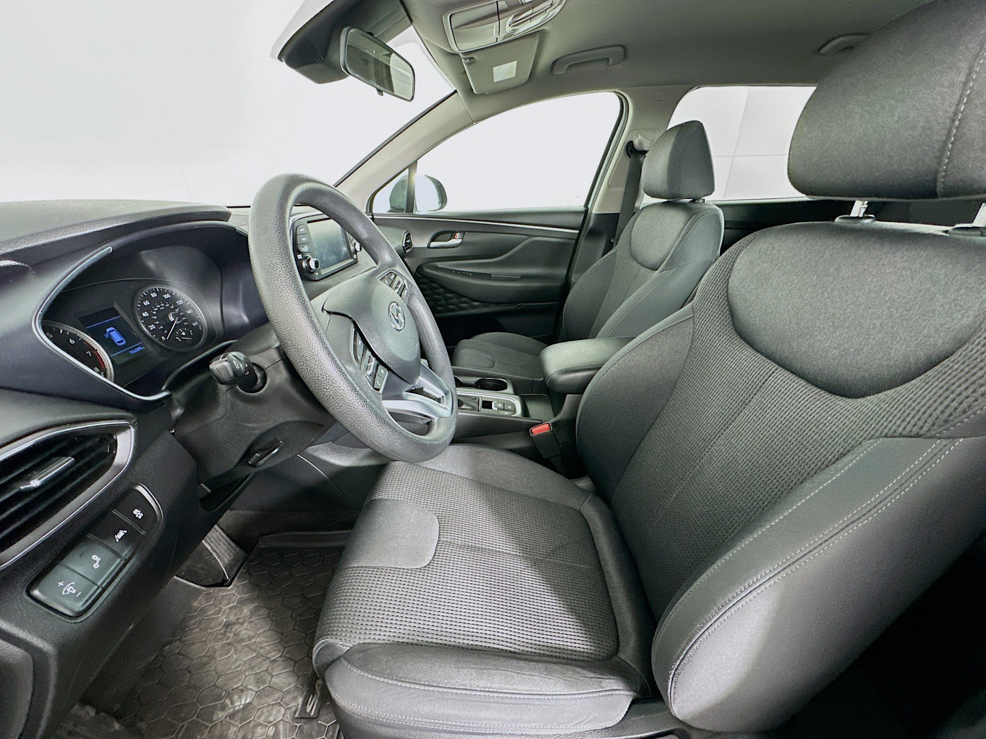 Used 2019 Hyundai Santa Fe SE FWD image 13
