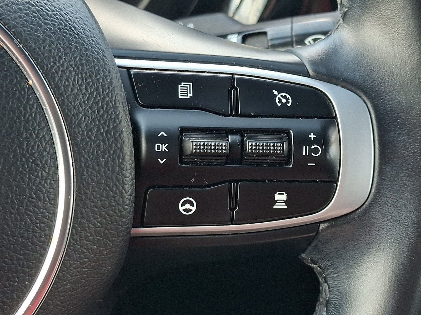 Certified 2023 Kia K5 GT-Line w/ GT-Line Premium Package FWD image 22