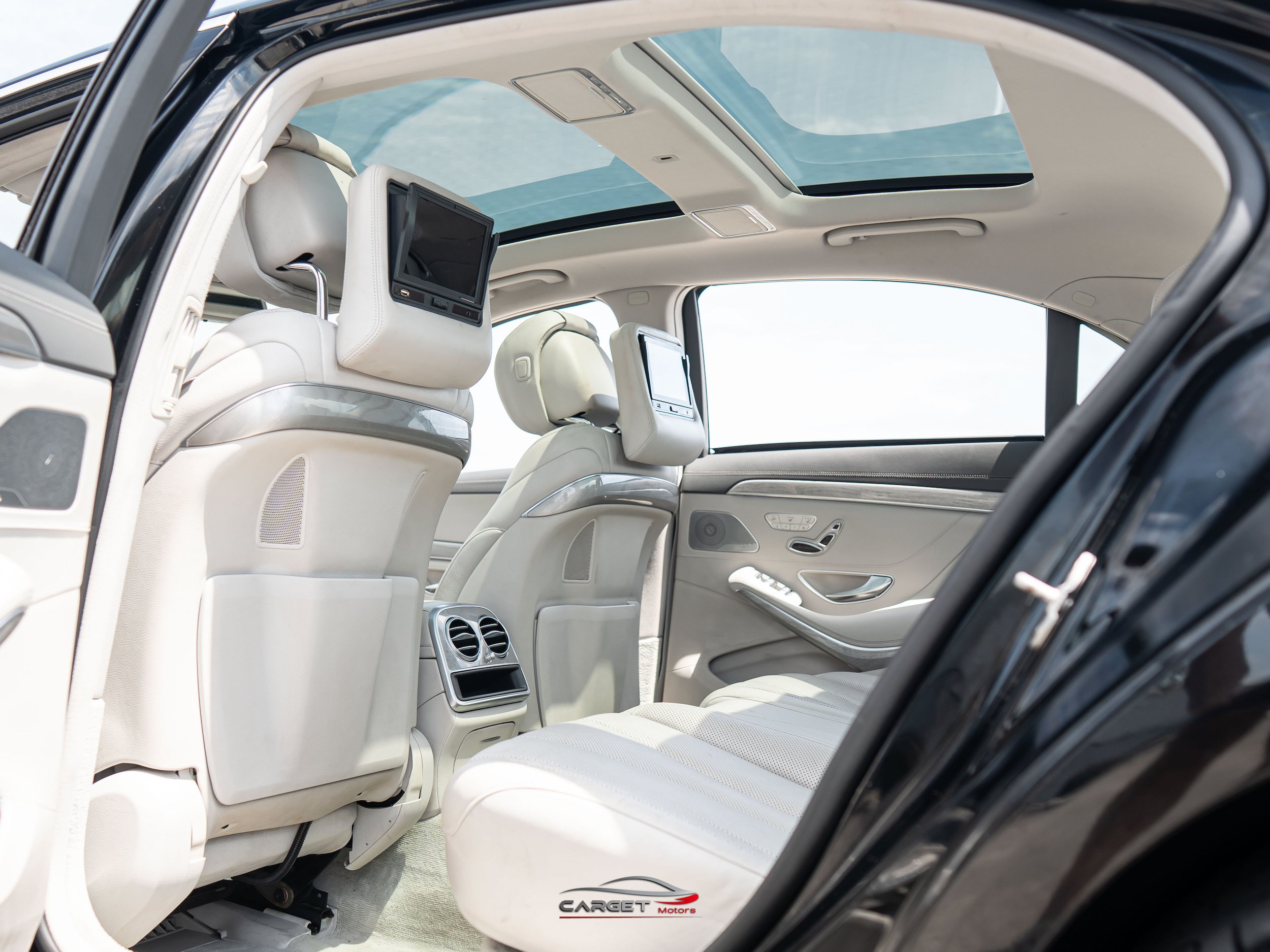 Used 2016 Mercedes-Benz S 550 4MATIC Sedan image 20