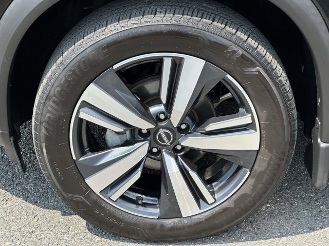 Used 2023 Nissan Rogue SL w/ SL Premium Package AWD/4WD image 10