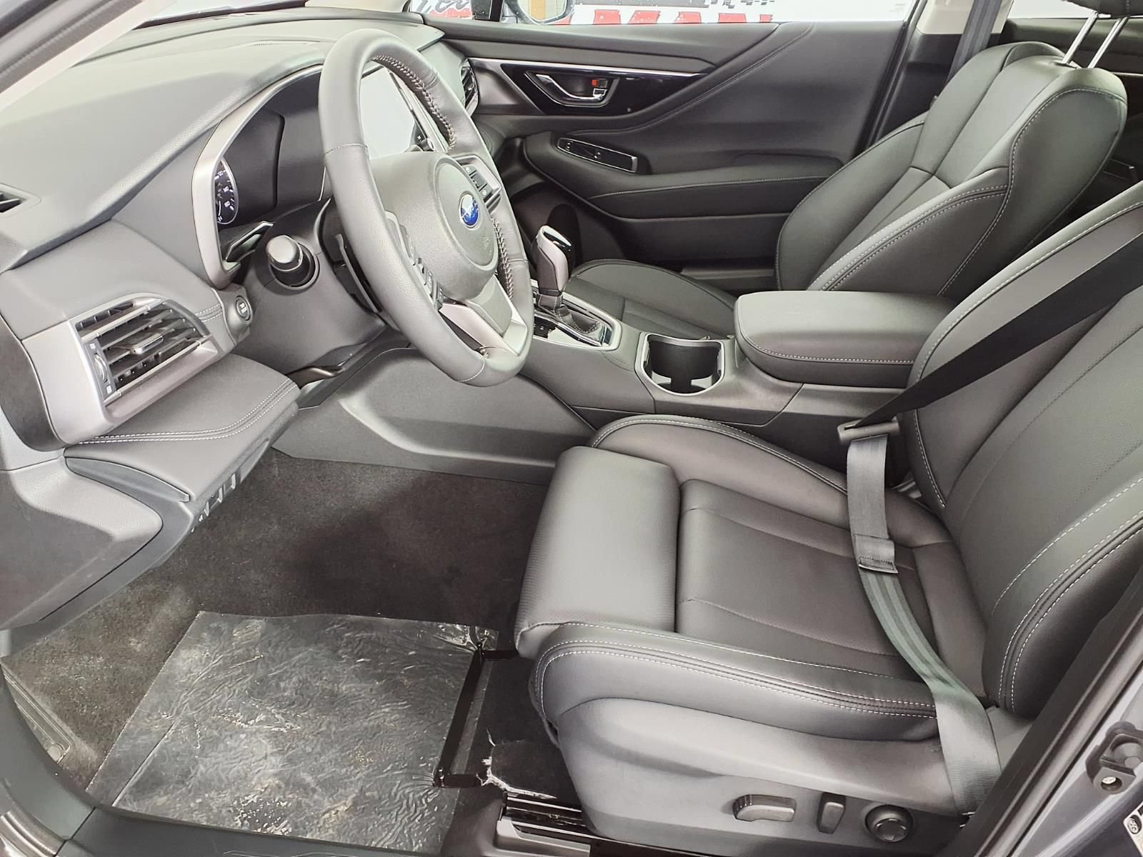 Certified 2025 Subaru Outback Limited AWD/4WD image 13