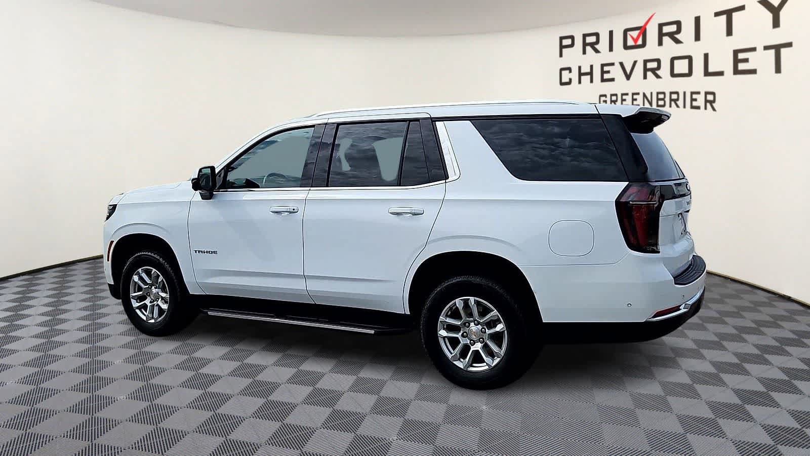 Used 2025 Chevrolet Tahoe LT AWD/4WD image 6