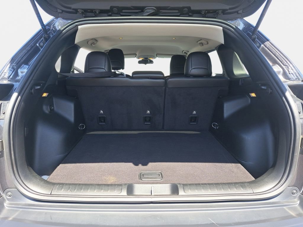 Used 2020 Jeep Cherokee Latitude Plus w/ Cold Weather Group AWD/4WD image 12