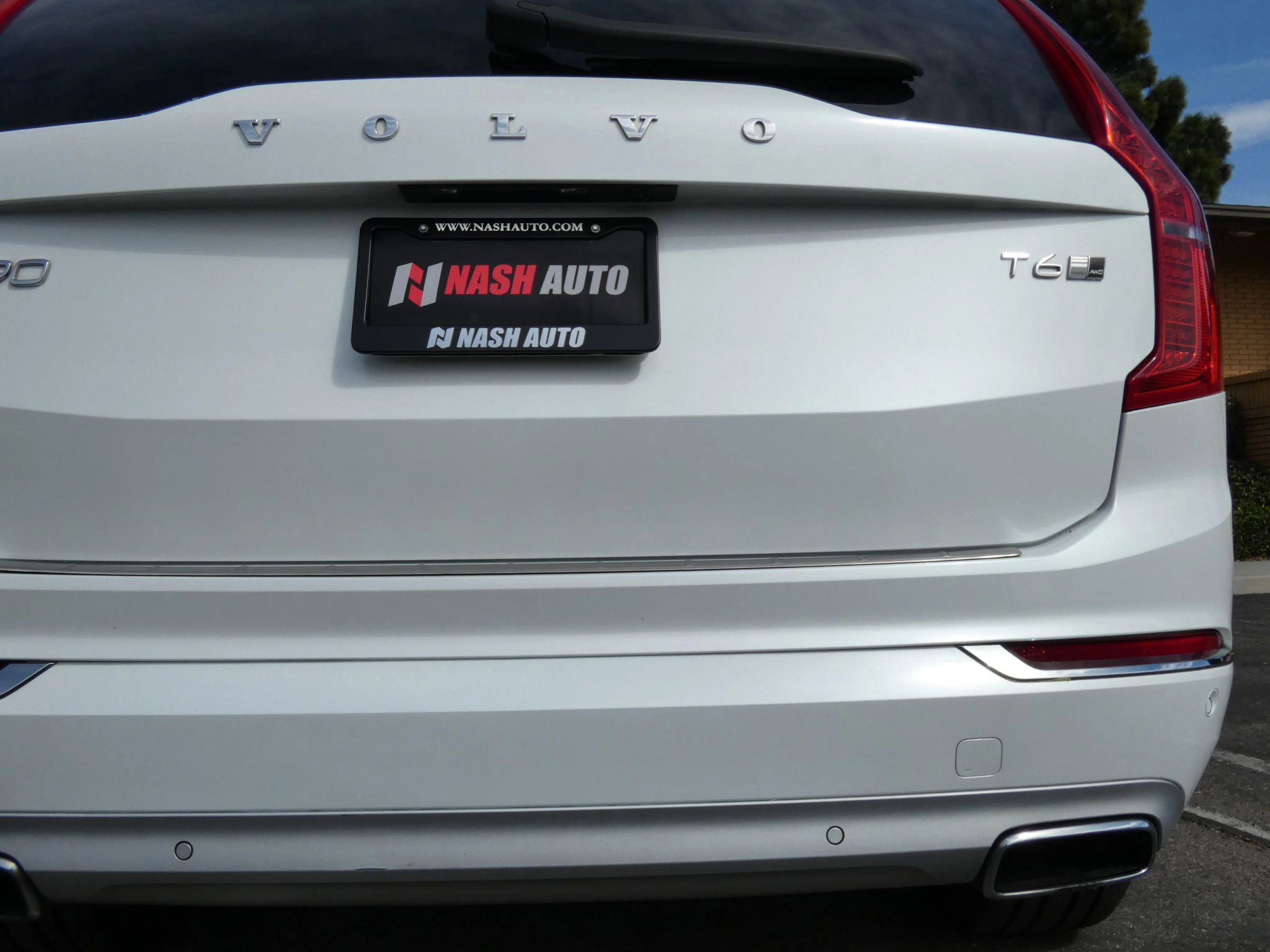 Used 2017 Volvo XC90 T6 Inscription w/ Vision Package image 9