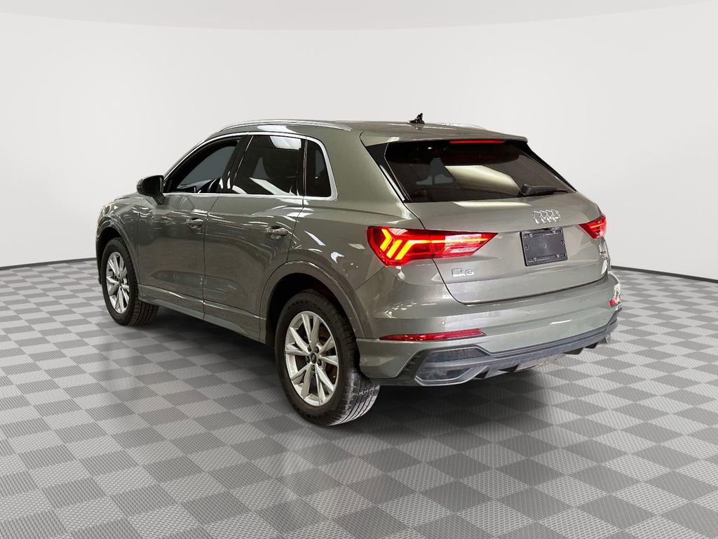 Used 2023 Audi Q3 2.0T Premium Plus w/ Premium Plus Package image 4