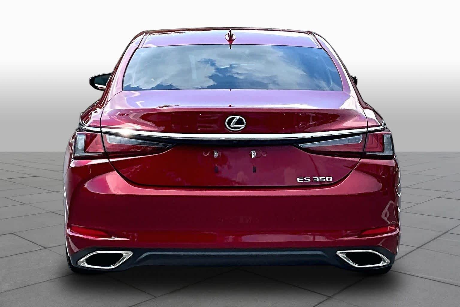 Used 2024 Lexus ES 350 Ultra Luxury w/ Accessory Package (Z2) FWD image 8