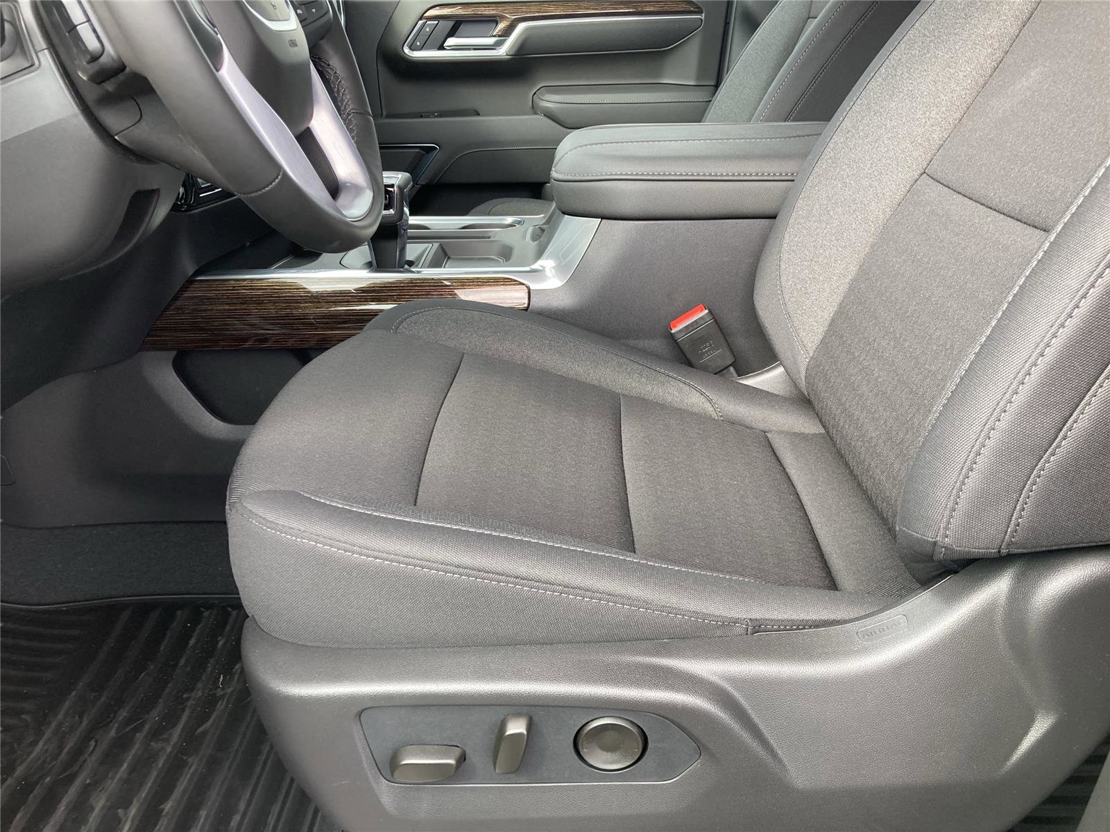 New 2026 GMC Sierra 1500 Elevation w/ X31 Off-Road Package image 19