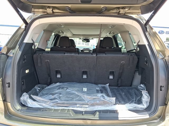 Certified 2025 Subaru Ascent Bronze Edition AWD/4WD image 29