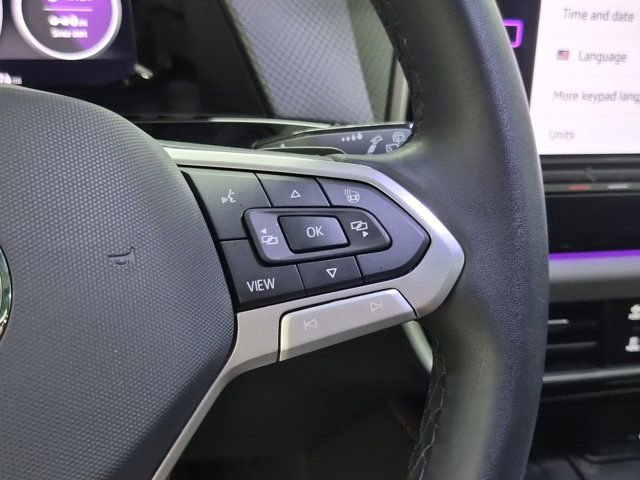 Used 2025 Volkswagen Atlas Peak Edition SE AWD/4WD image 28