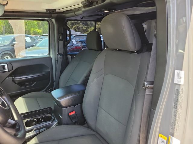 Used 2018 Jeep Wrangler Unlimited Sport AWD/4WD image 16