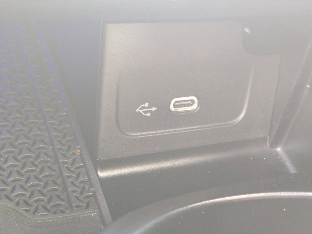 Certified 2024 Mercedes-Benz C 300 4MATIC Sedan image 8