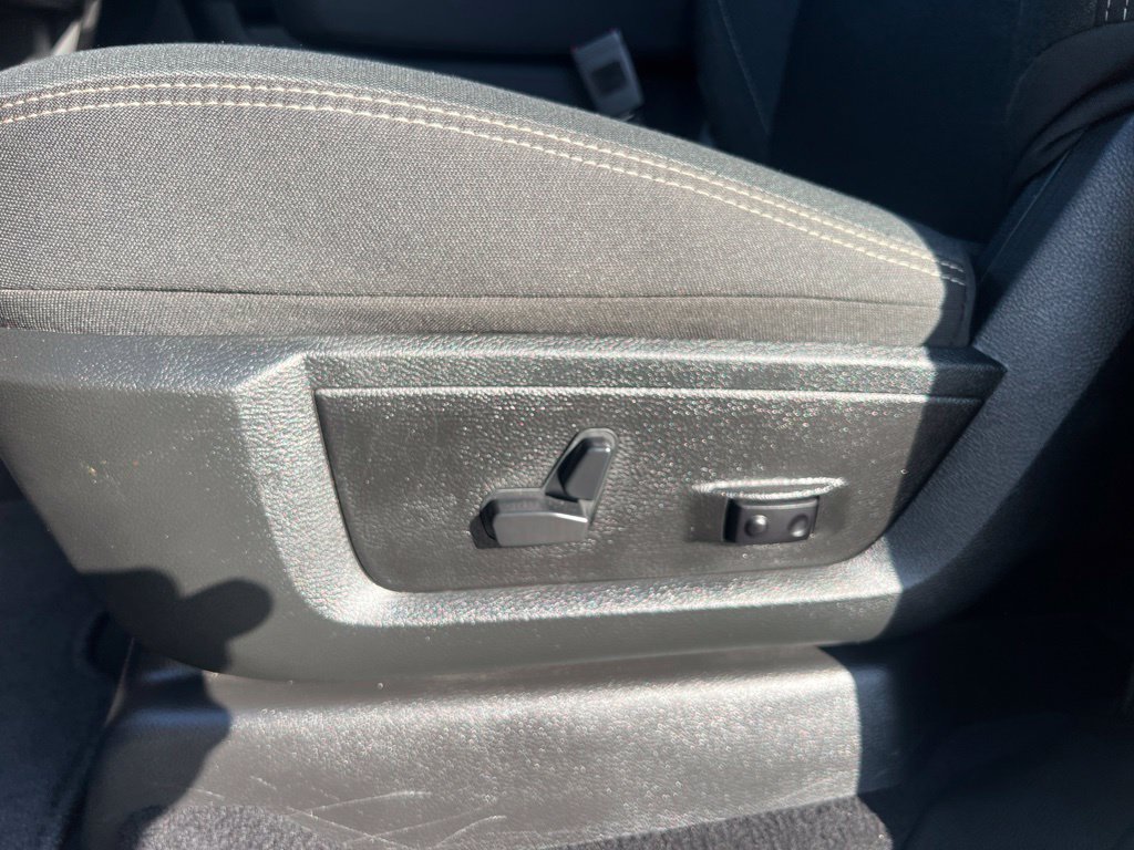 Used 2026 RAM 2500 Big Horn AWD/4WD image 30