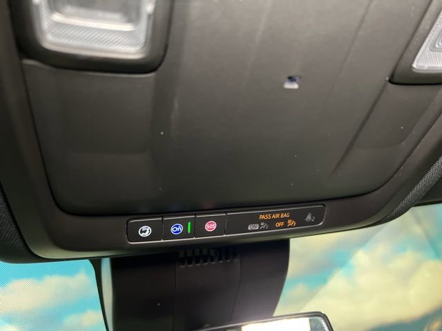 Used 2025 Chevrolet Tahoe LS image 36