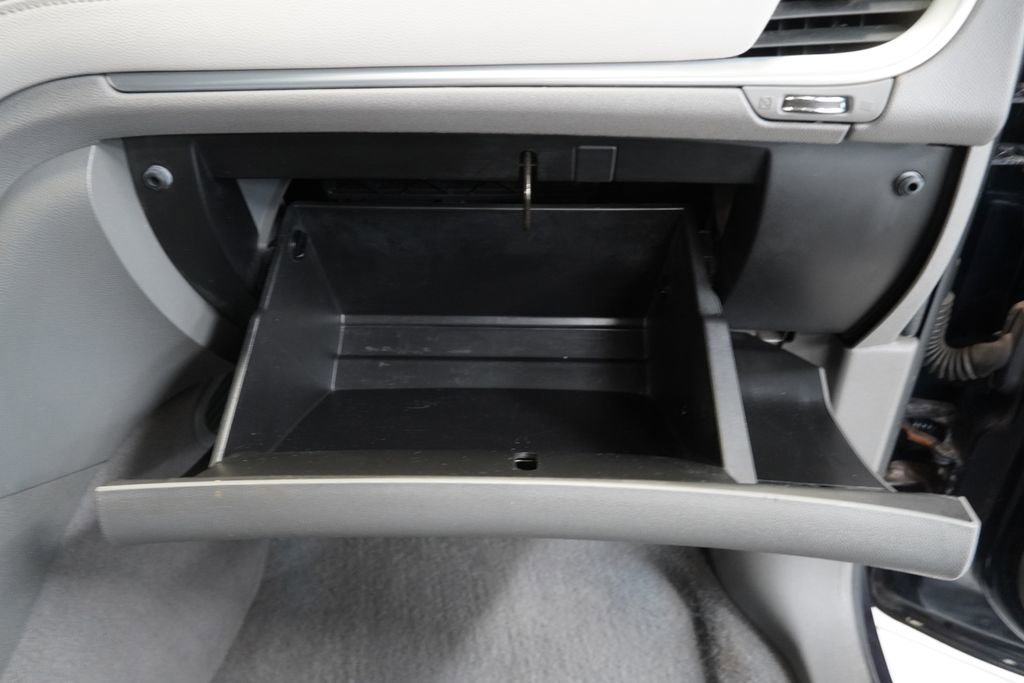 Used 2017 Chevrolet Traverse LS FWD image 30