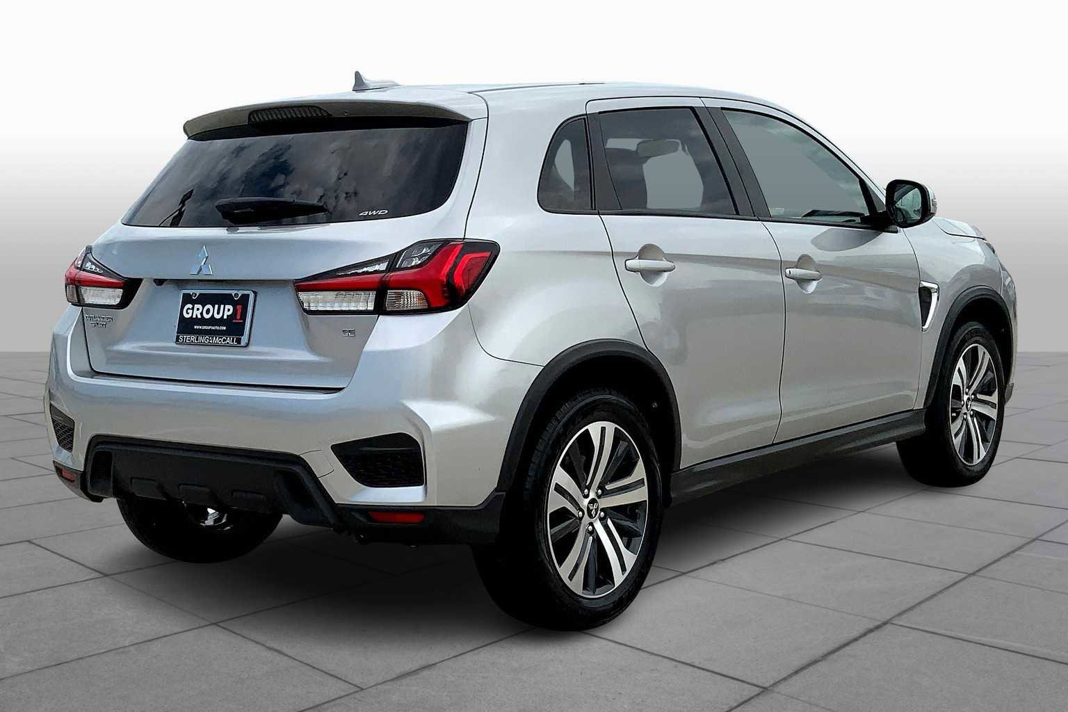 Used 2024 Mitsubishi Outlander Sport SE image 12