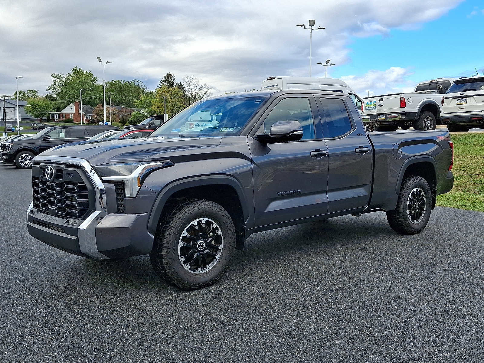 Used 2022 Toyota Tundra SR5 image 3