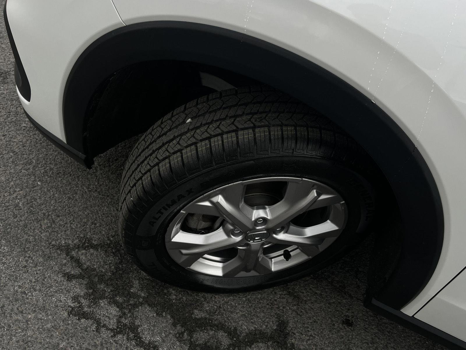 Certified 2024 Honda HR-V LX image 12