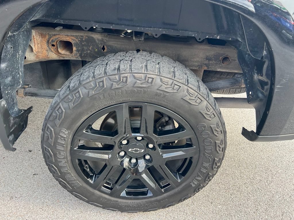 Used 2021 Chevrolet Silverado 1500 LT Trail Boss w/ Convenience Package II AWD/4WD image 13
