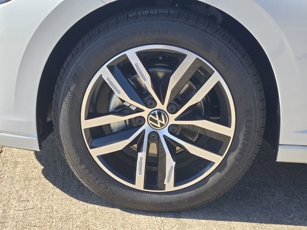 New 2026 Volkswagen Jetta SE image 9