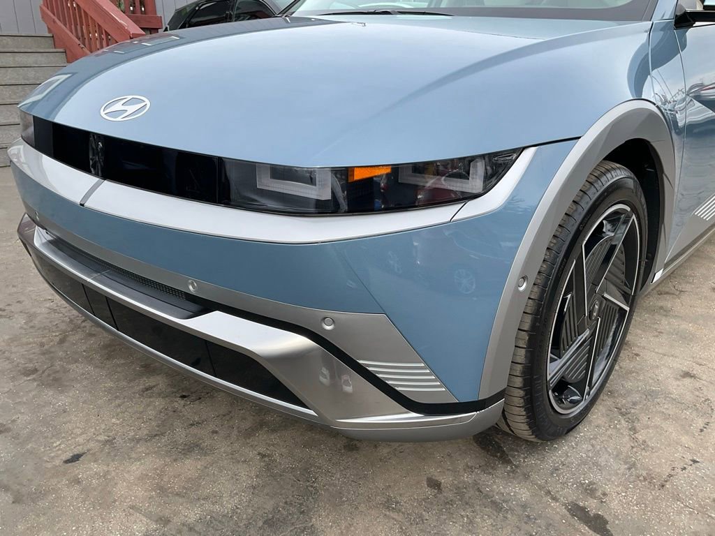 Used 2025 Hyundai Ioniq 5 Limited image 89