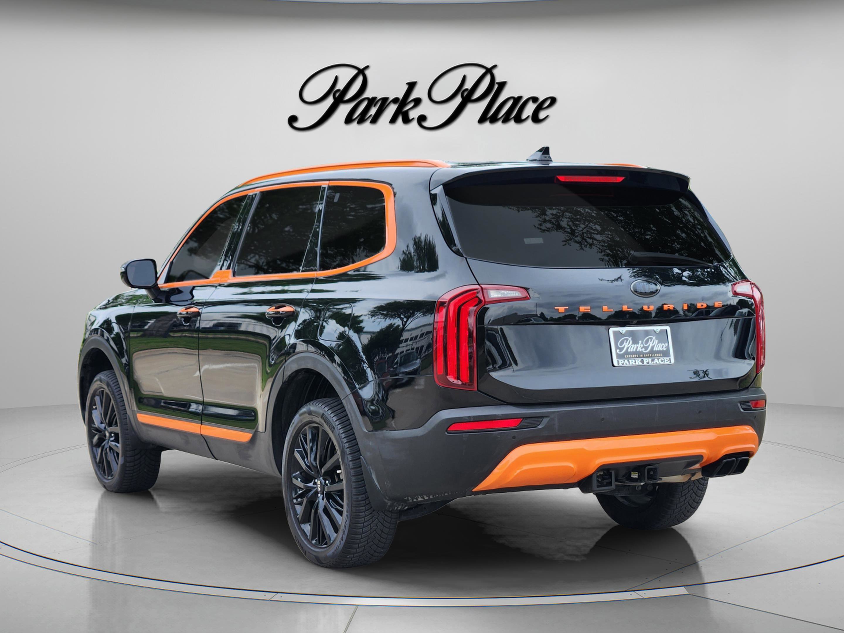 Used 2021 Kia Telluride SX FWD image 3